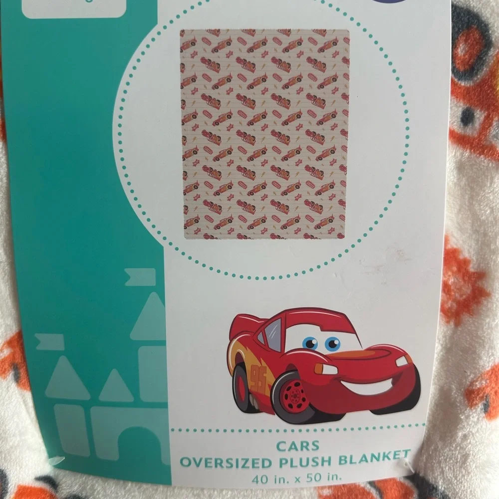 NWT Disney Toddler Size Cars Lightning McQueen Plush Blanket 40x50 Oversized
